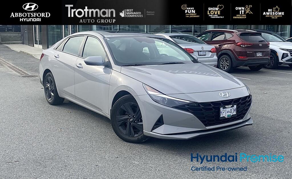 2023 Hyundai Elantra Preferred FWD