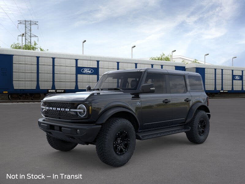 2025 Ford Bronco Outer Banks 4-Door 4WD