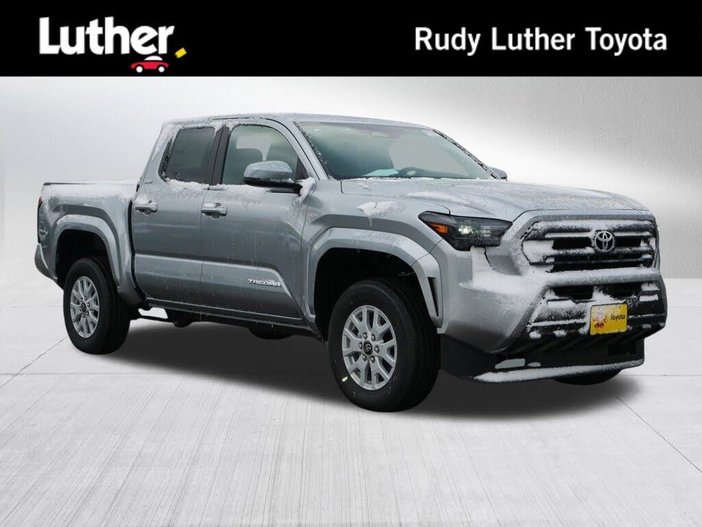 2025 Toyota Tacoma SR5 Double Cab 4WD