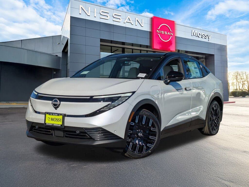 2026 Nissan LEAF Platinum+ FWD