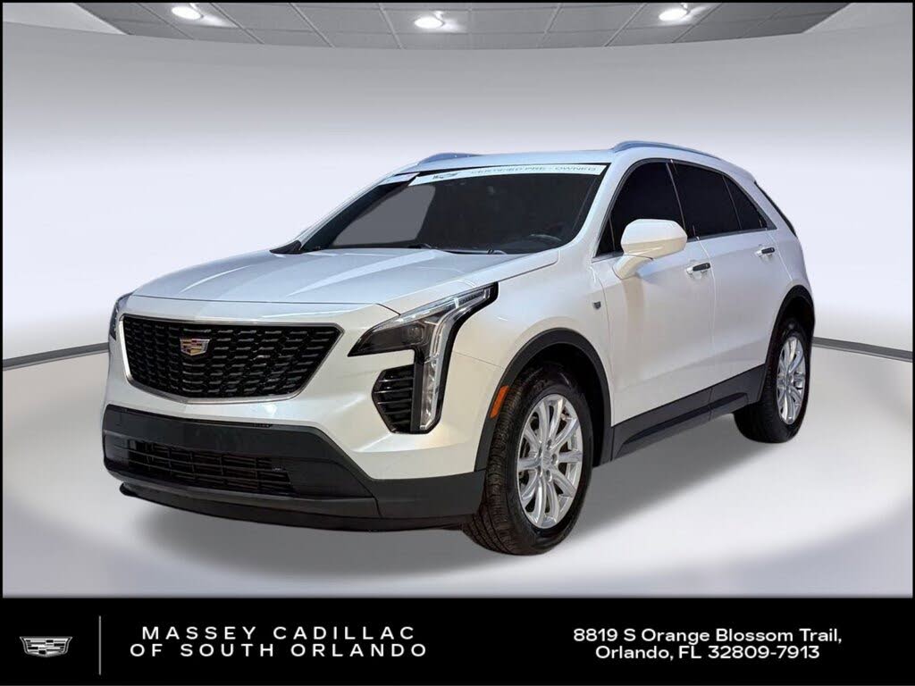 2022 Cadillac XT4 Luxury FWD