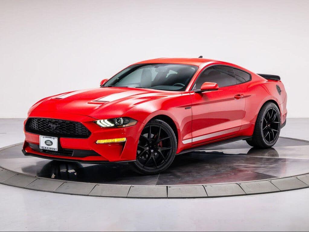 2020 Ford Mustang EcoBoost Coupe RWD