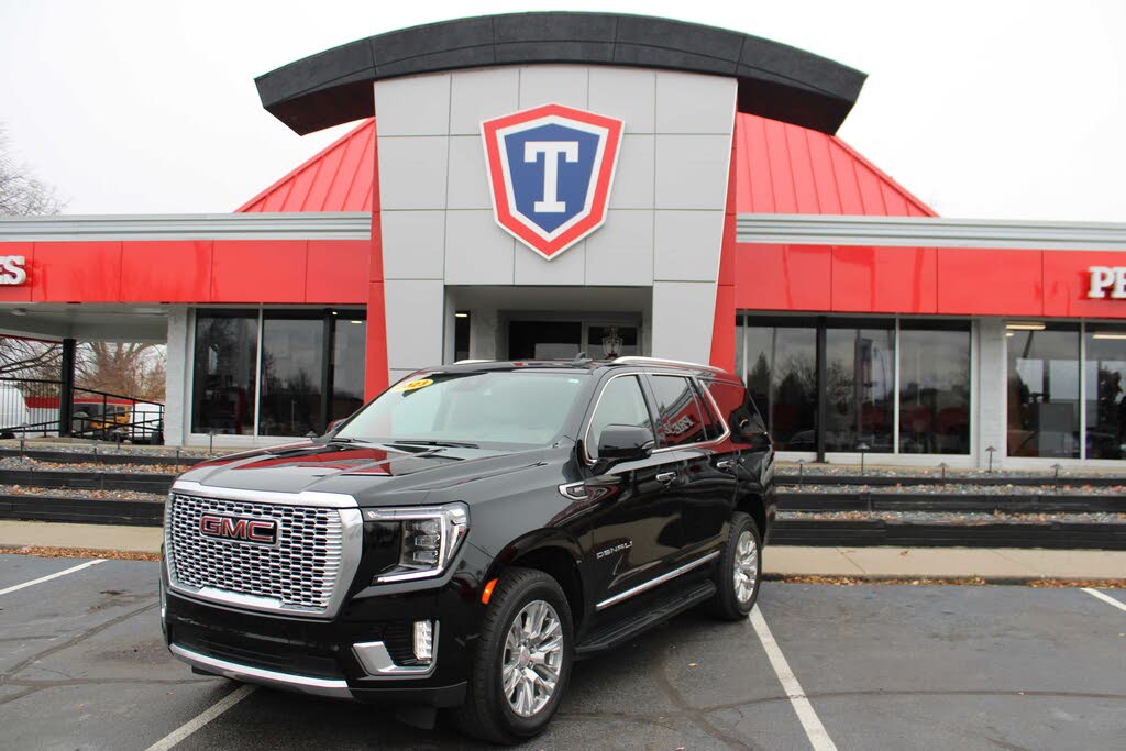 2023 GMC Yukon Denali 4WD