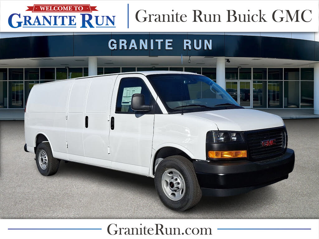 2025 GMC Savana Cargo 2500 RWD