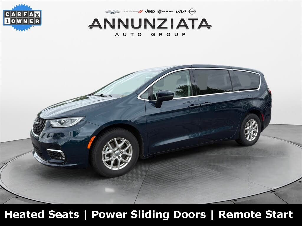 2023 Chrysler Pacifica Touring L FWD
