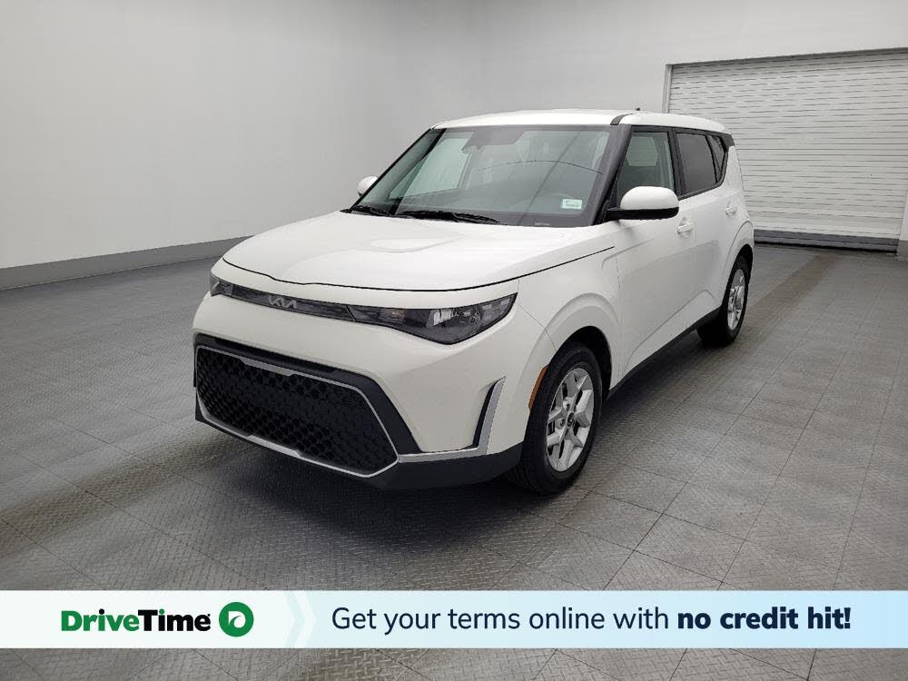 2024 Kia Soul LX FWD