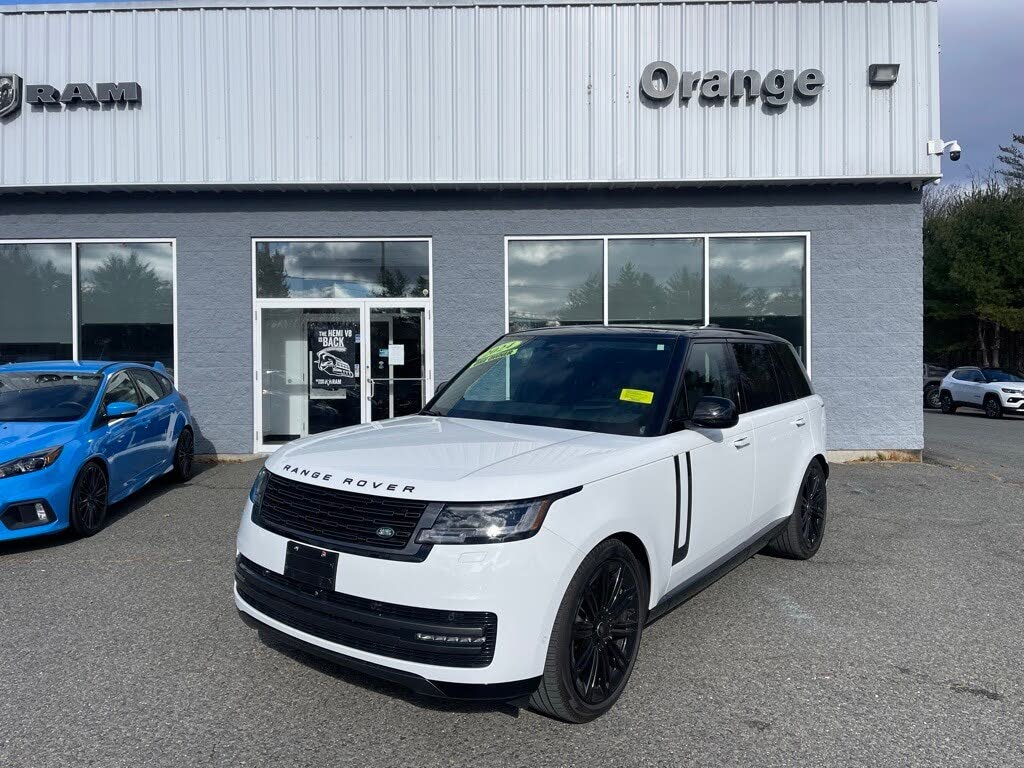 2024 Land Rover Range Rover P400 SE LWB AWD