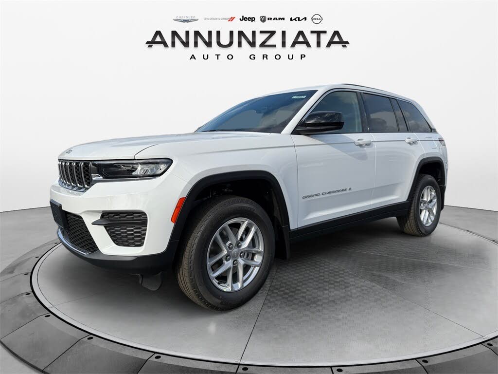 2025 Jeep Grand Cherokee Laredo X 4WD