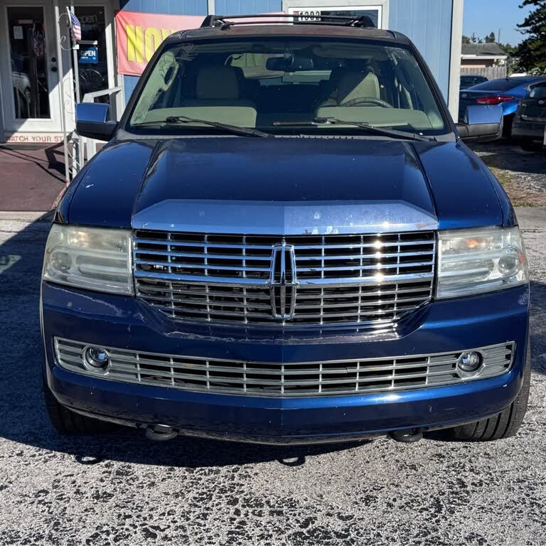 2008 Lincoln Navigator RWD