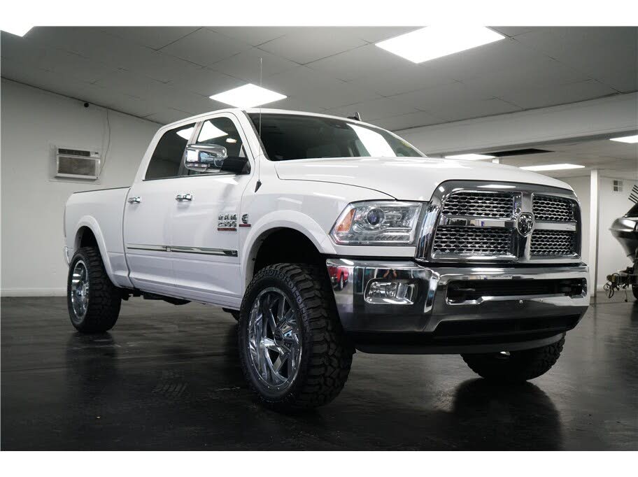 2014 RAM 2500 Laramie Crew Cab 4WD