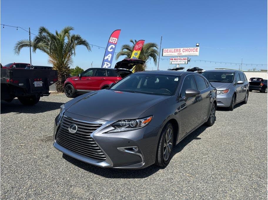 2016 Lexus ES Hybrid 300h FWD