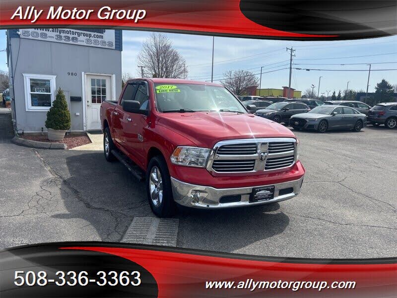 2017 RAM 1500 Big Horn Crew Cab 4WD