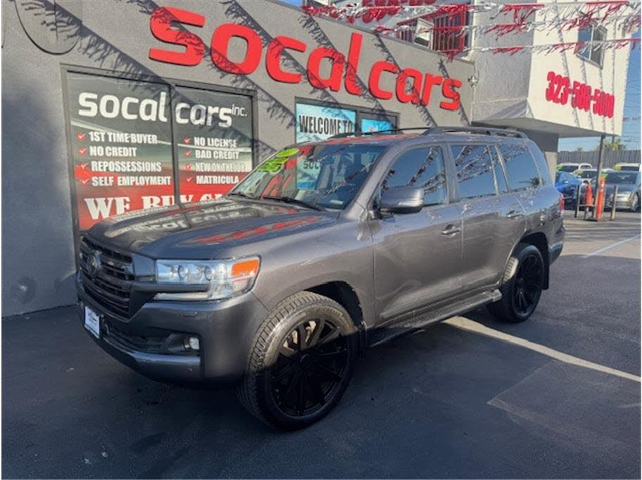 2017 Toyota Land Cruiser AWD