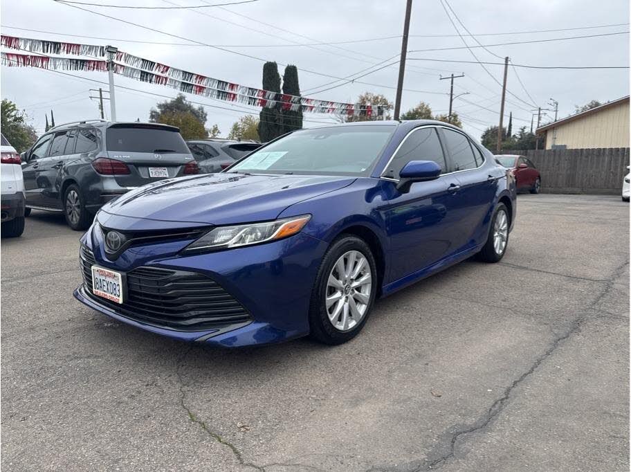 2018 Toyota Camry LE