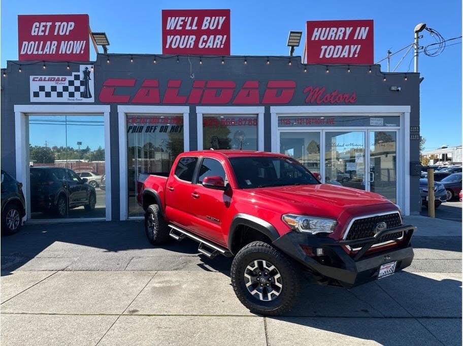 2018 Toyota Tacoma SR5 V6 Double Cab 4WD
