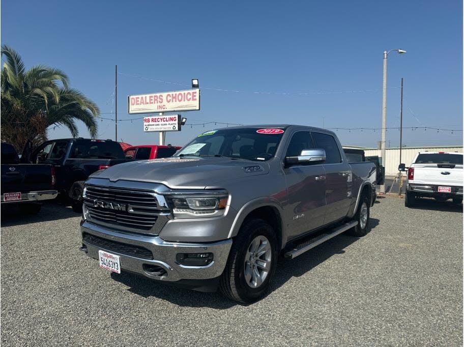 2019 RAM 1500 Laramie Crew Cab 4WD