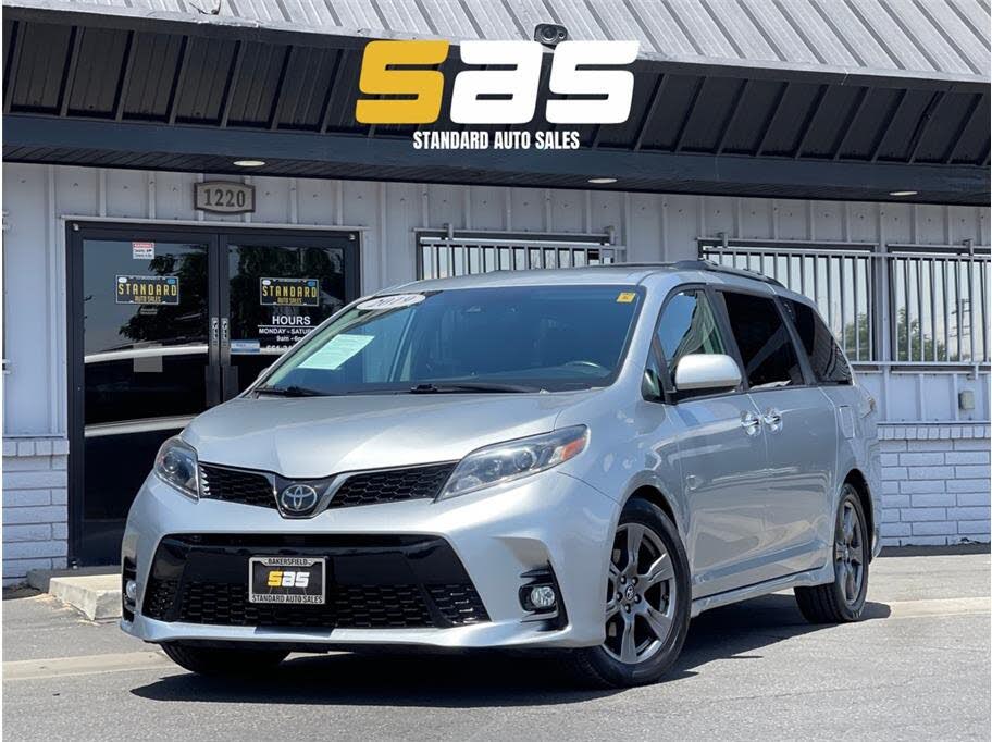 2019 Toyota Sienna SE 8-Passenger FWD