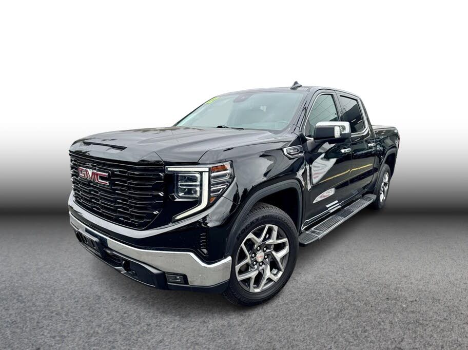 2022 GMC Sierra 1500 SLT Crew Cab 4WD