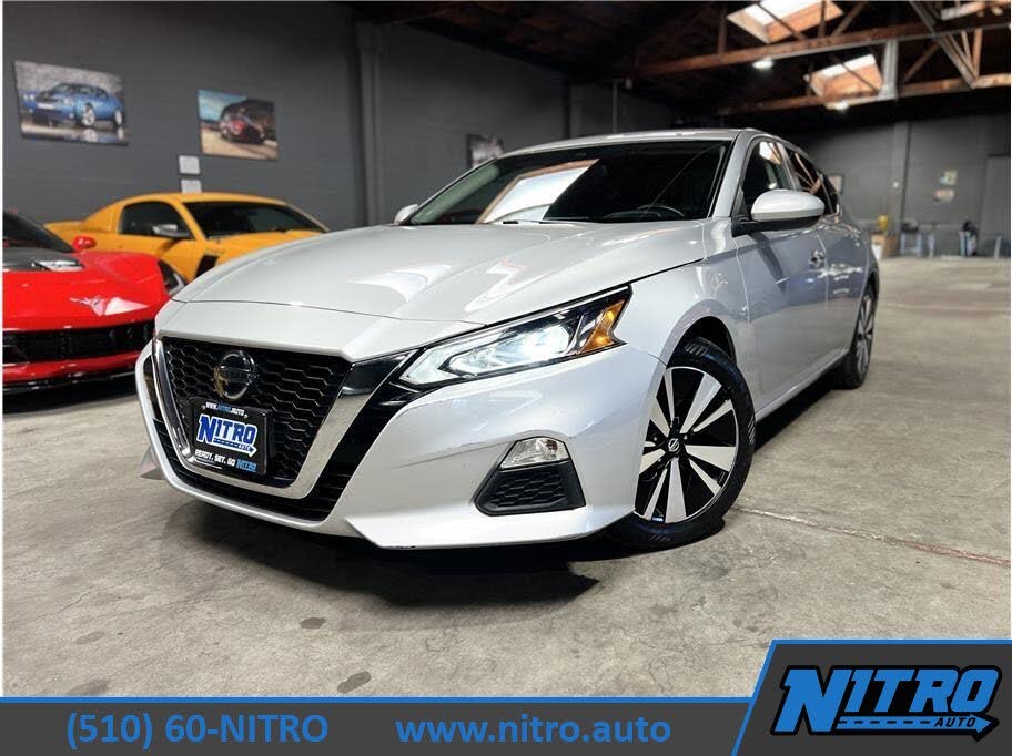 2022 Nissan Altima 2.5 SV FWD