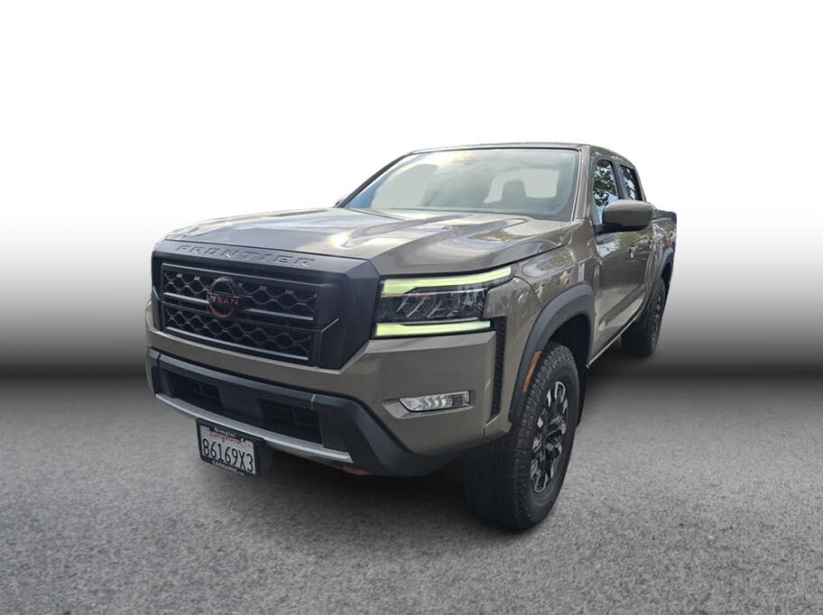 2023 Nissan Frontier PRO-4X Crew Cab 4WD