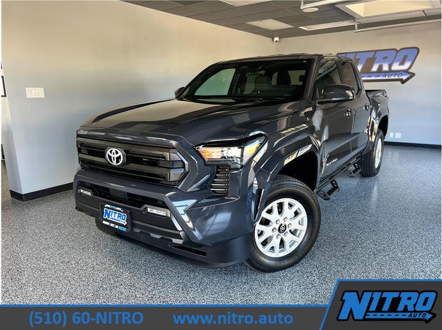 2024 Toyota Tacoma SR5 Double Cab 4WD