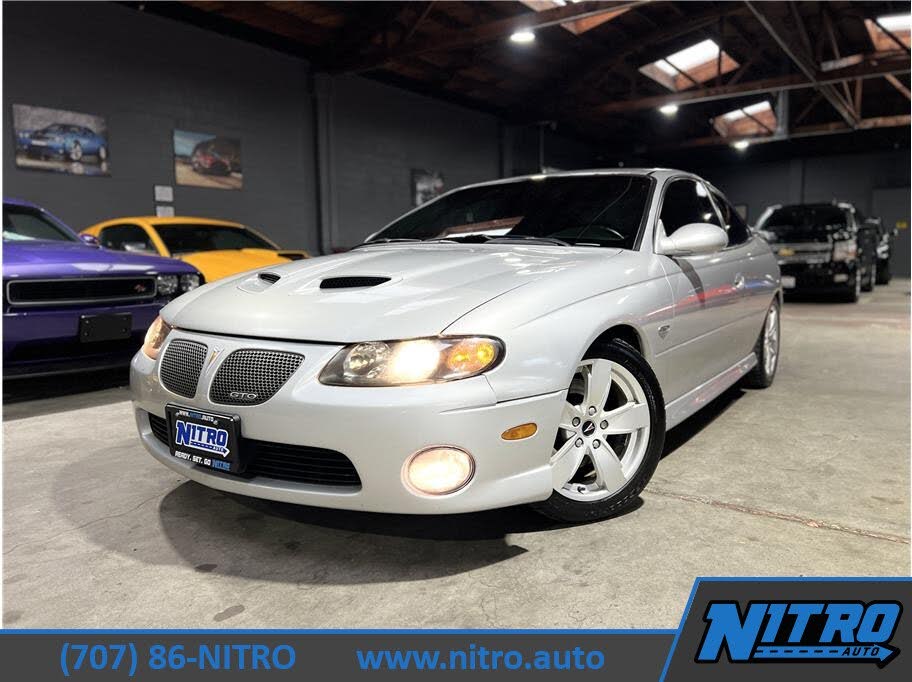 2005 Pontiac GTO Coupe