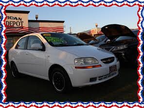 Chevrolet Aveo LS Sedan FWD