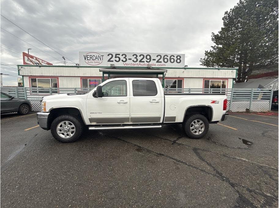 2011 Chevrolet Silverado 3500HD LTZ Crew Cab 4WD