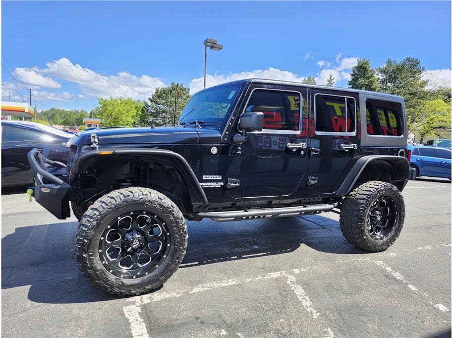 2013 Jeep Wrangler Unlimited Sport 4WD