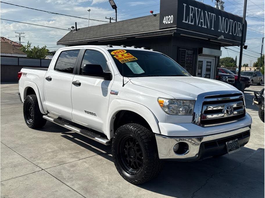 2013 Toyota Tundra Grade CrewMax 5.7L FFV 4WD