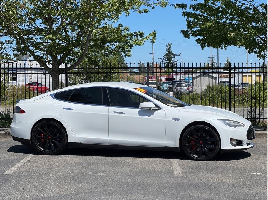 2014 Tesla Model S 85 RWD