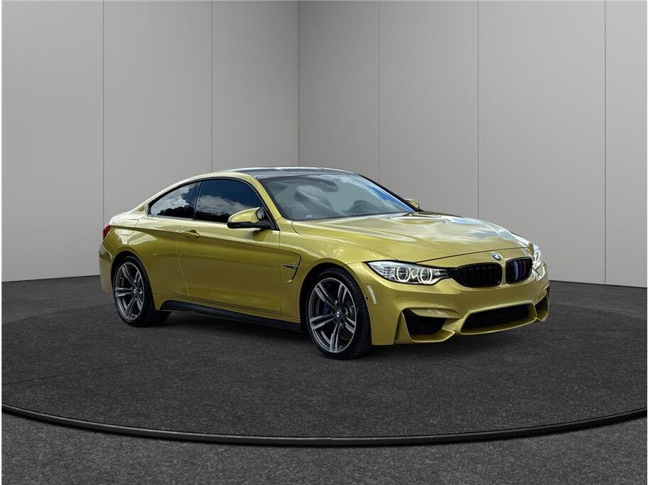 2016 BMW M4 Coupe RWD