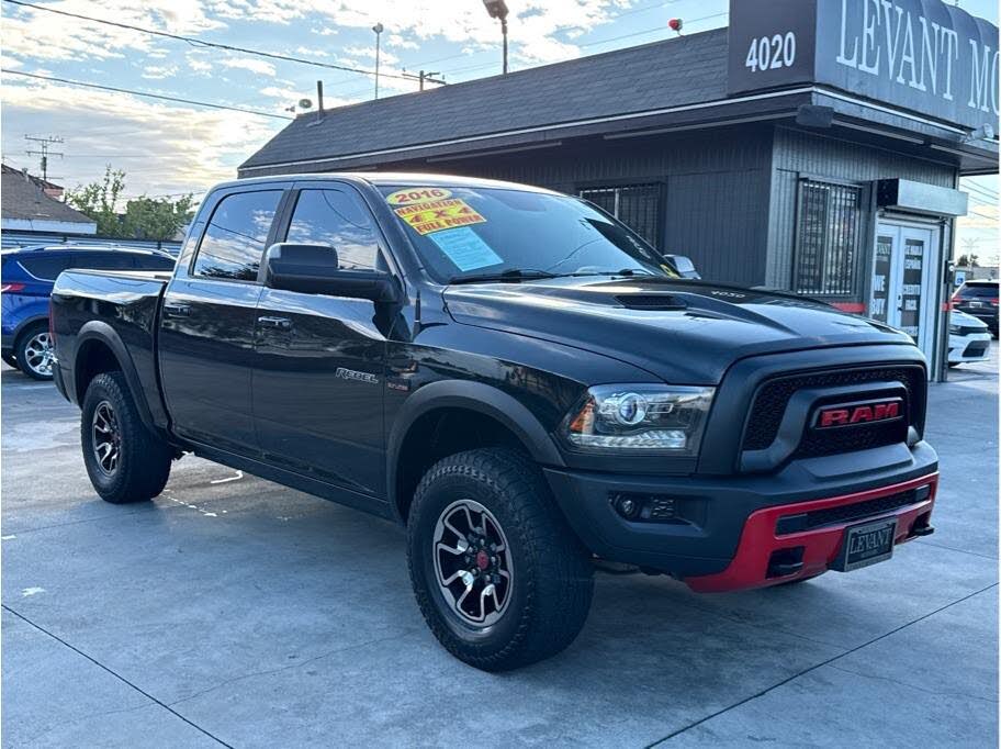 2016 RAM 1500 Rebel Crew Cab 4WD