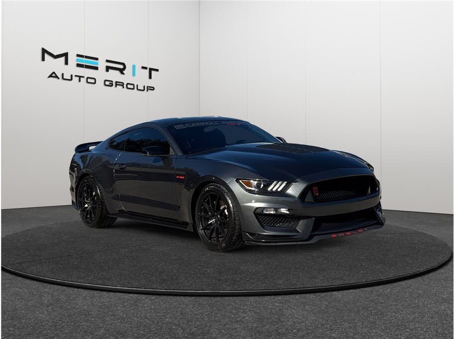 2017 Ford Mustang Shelby GT350 Fastback RWD