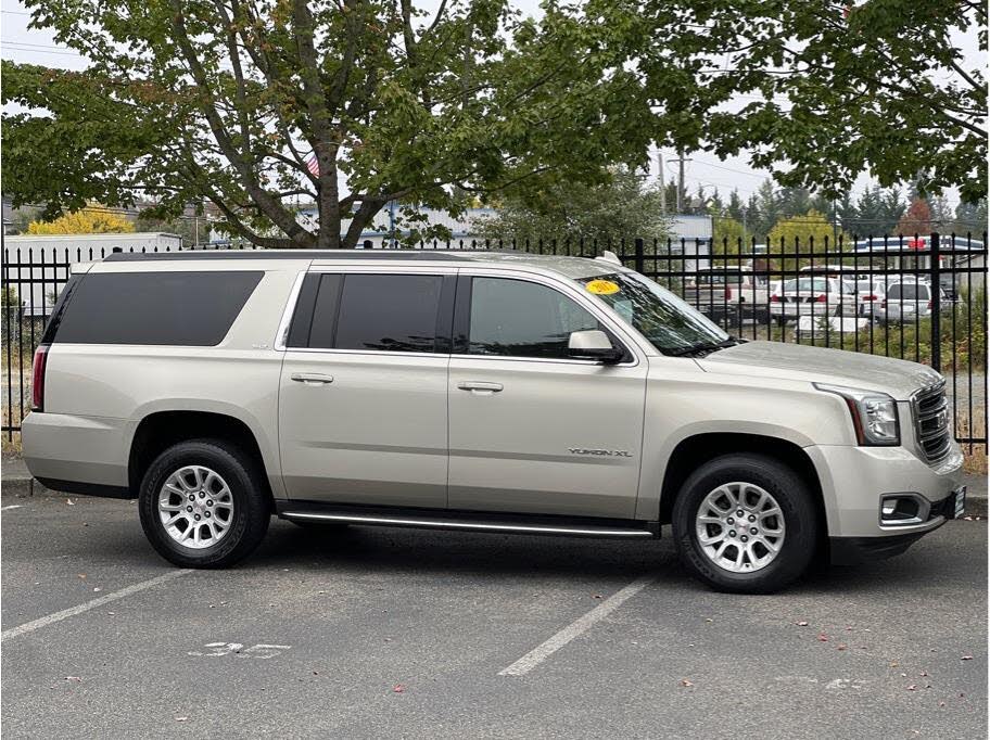 2017 GMC Yukon XL SLT 4WD