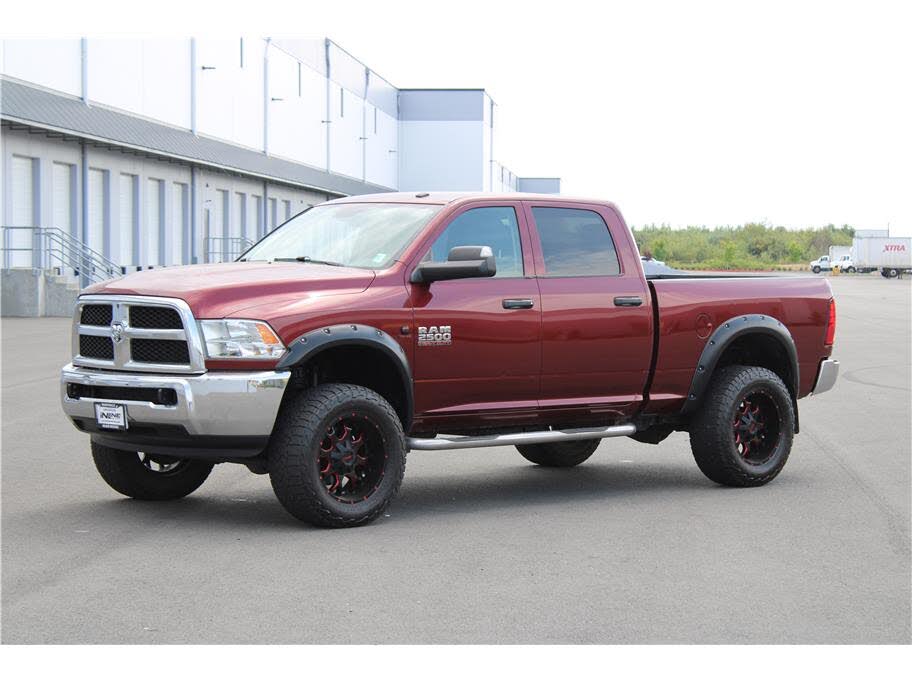 2017 RAM 2500 Tradesman Crew Cab 4WD
