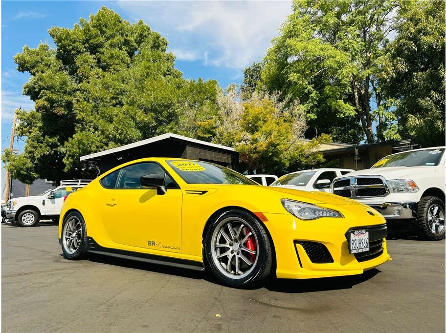 2017 Subaru BRZ Series.Yellow RWD