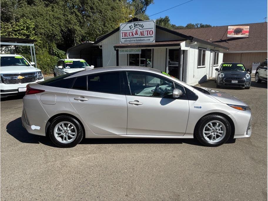 2017 Toyota Prius Prime Base