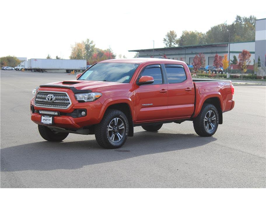 2017 Toyota Tacoma TRD Sport V6 Double Cab 4WD