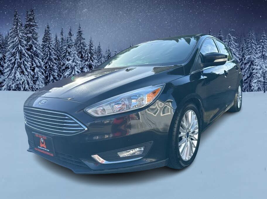 2018 Ford Focus Titanium Hatchback