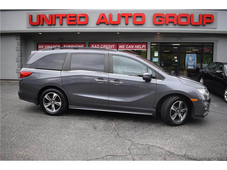 2019 Honda Odyssey Touring FWD