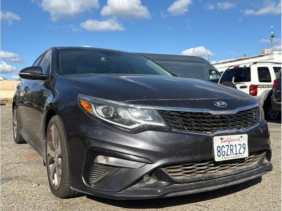 2019 Kia Optima S FWD