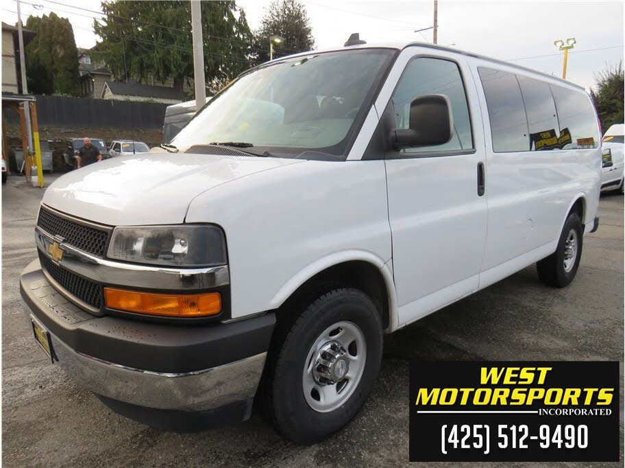 2020 Chevrolet Express 2500 LT RWD