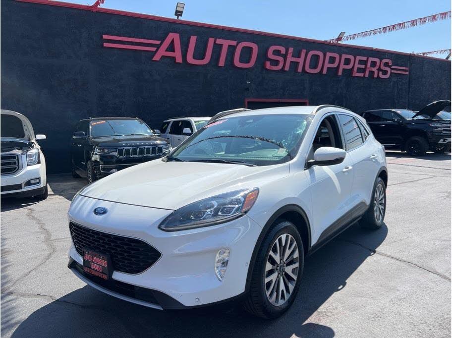 2020 Ford Escape Titanium AWD