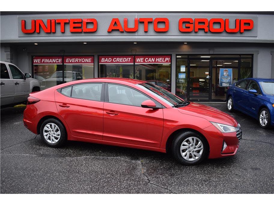 2020 Hyundai Elantra SE FWD