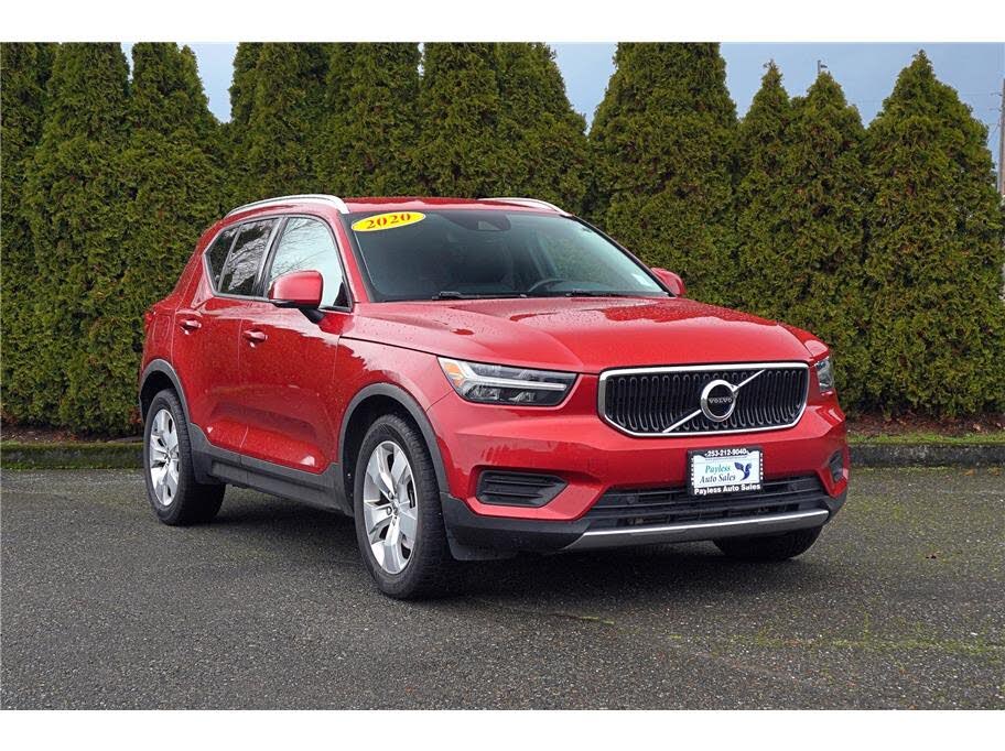 2020 Volvo XC40 T4 Momentum FWD