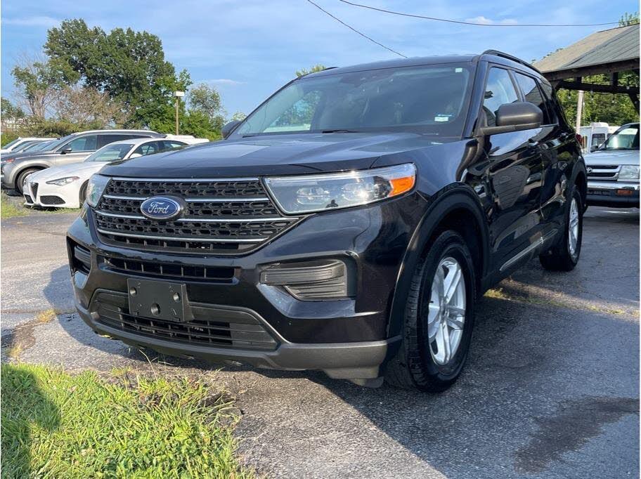 2022 Ford Explorer XLT RWD
