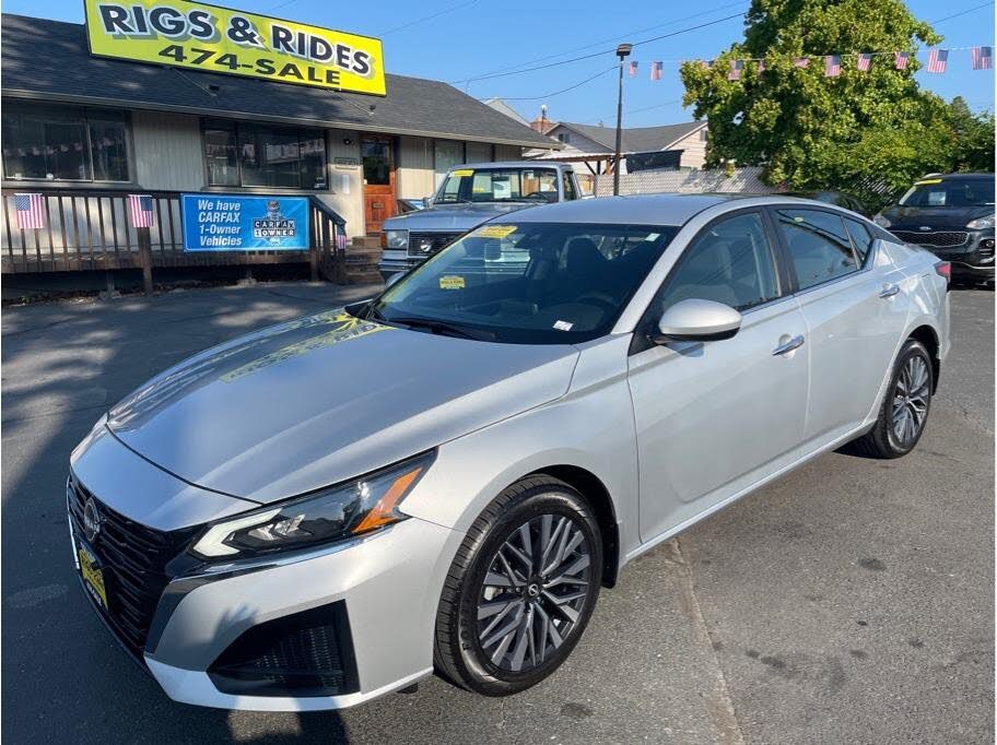 2023 Nissan Altima 2.5 SV AWD