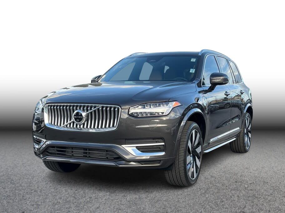 2023 Volvo XC90 Recharge T8 Ultimate Bright Theme 7-Passenger eAWD