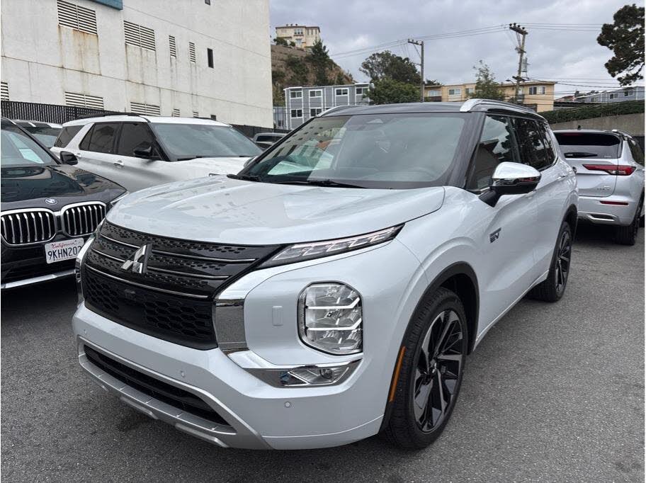 2025 Mitsubishi Outlander Hybrid Plug-in SEL S-AWC